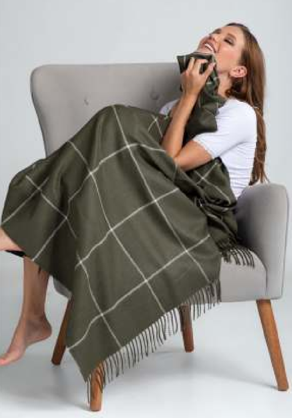 Square Pattern Throw - 100% Baby Alpaca