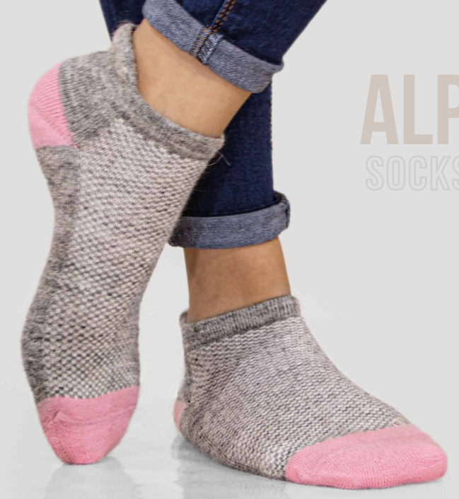 Alpaca Golf Socks